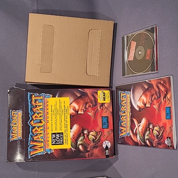 World Of Warcraft Orcs & Humans Expansion Sets And More - Picture 2 of 16